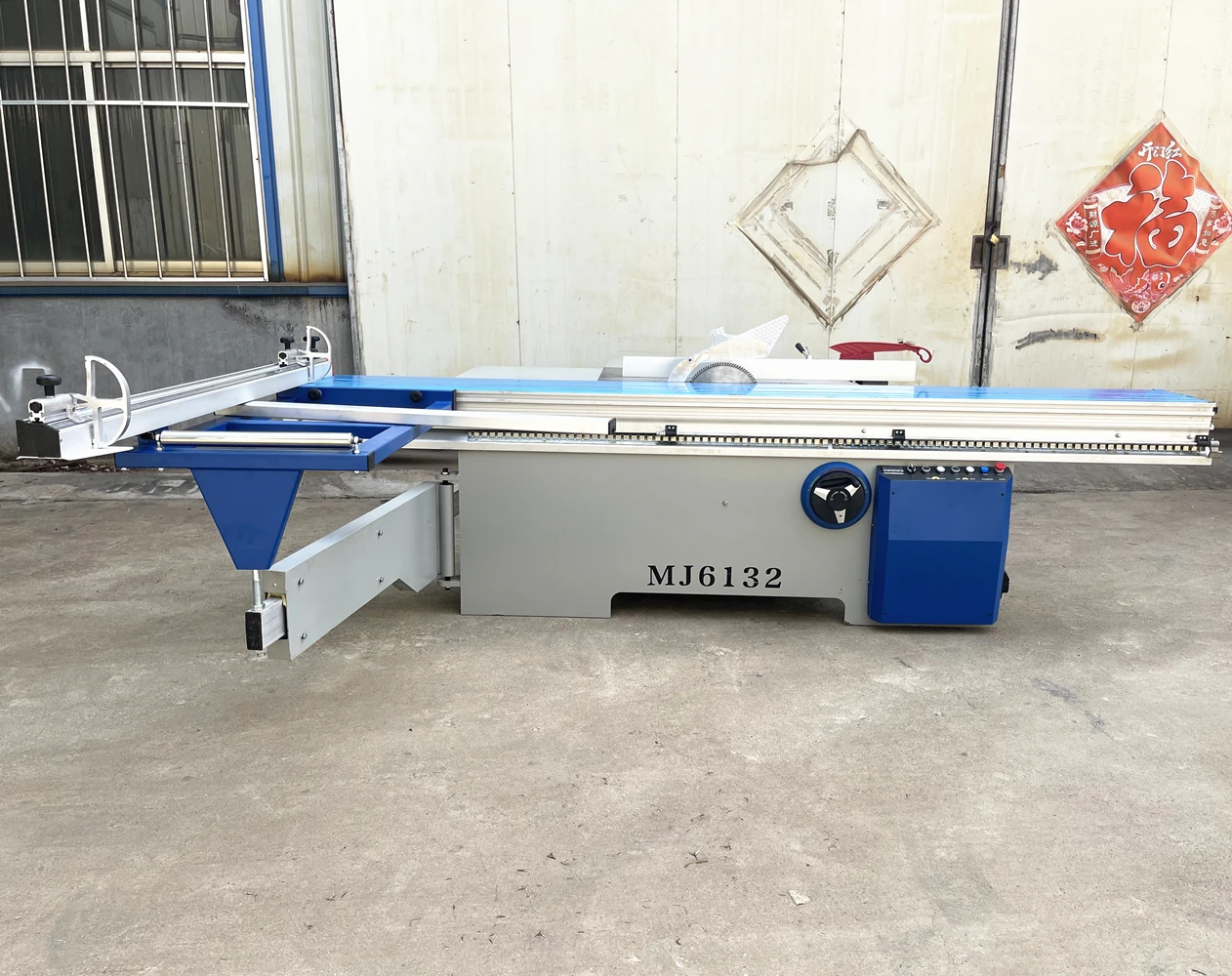 

MJ-3200 Sliding Cnc Table Panel Saw Woodworking 45degree Cutting Saw Machine Computer Panel Saw
