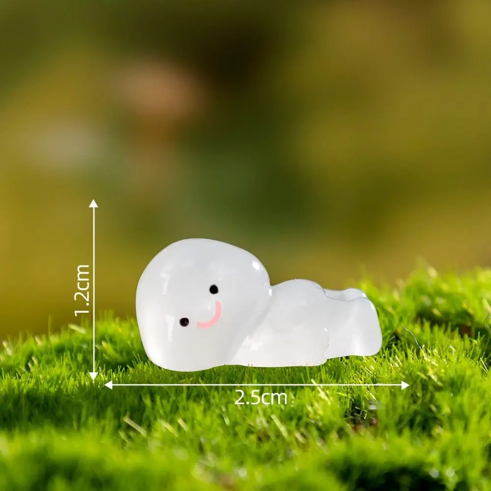 

Cartoon Luminous Small People Figurines Glow in Dark Cute People Figurines Miniatures DIY Resin Crafts Little Man Statue