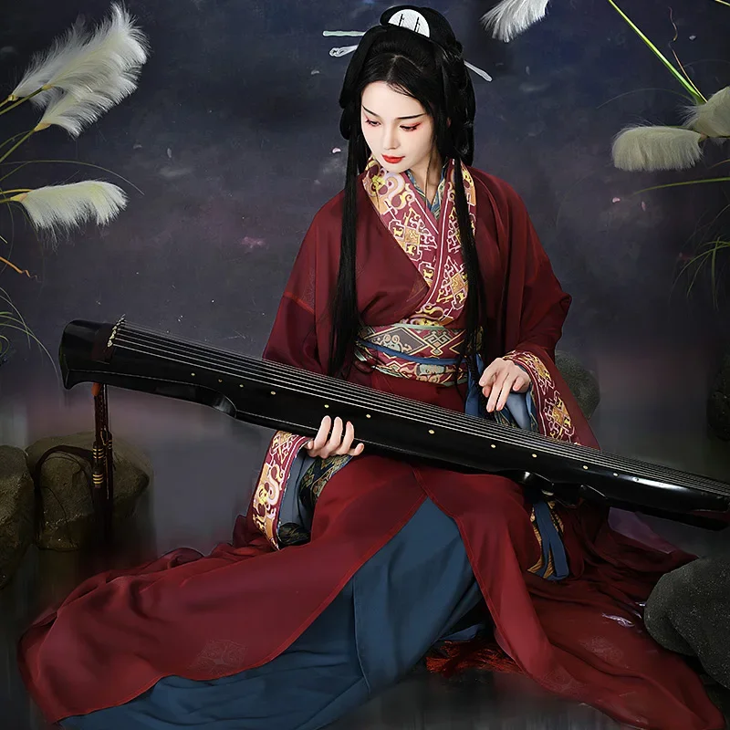 

Ancient China Traditional Garment Warring States Dynasties Gown Woman Standard Hanfu ZhiJu Outer Robe and Inner QuJu Dress