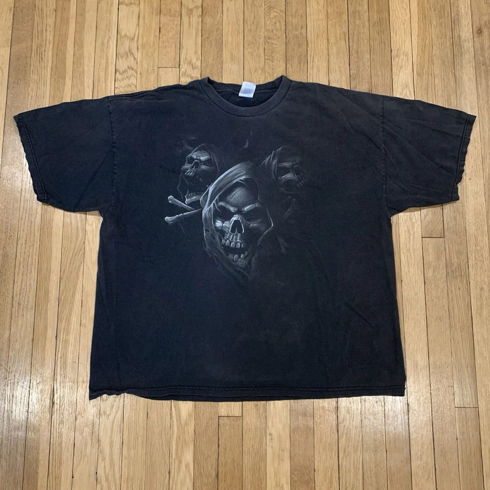 

Vintage Y2K Skull T-Shirt Faded Black Men’s Size 3XL Goth Grunge Skater