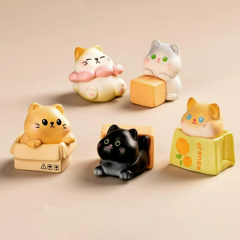 

5pcs Kawaii Mini Cat Ornament Animal Car Decoration Resin Craft Miniature Figure Cartoon Home Desktop Fairy Garden Accessories