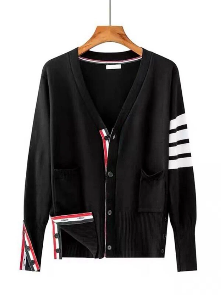 gkfnmt Cardigan Sweater Jacket V-neck Single Breasted Cardigans Striped Argyle Knitted Tops Autumn Black White Gray