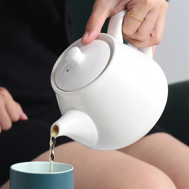 Ceramic Kettle European Style Simple White Coffee Pot Water 700-1000ml Teapot Hotel Water Ware Home Bar Decoration Drinkware