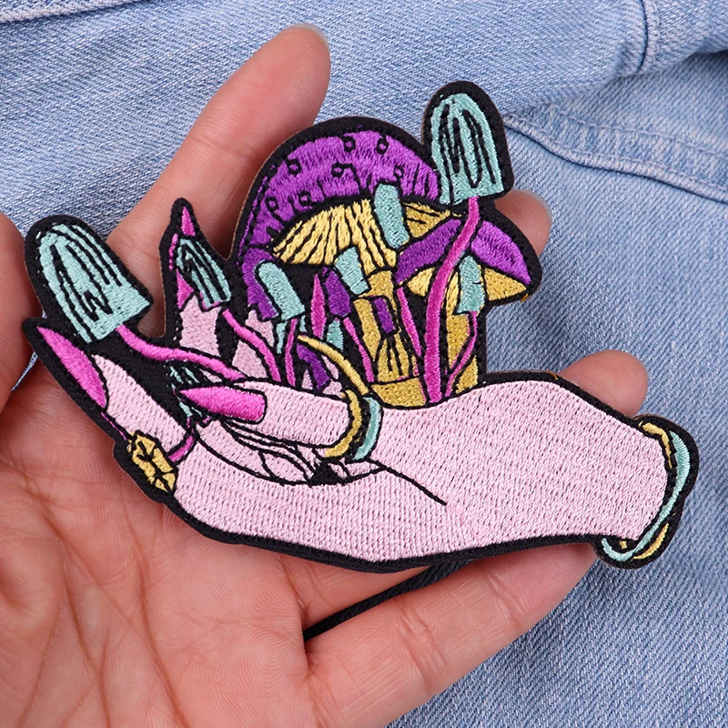 New Cartoon Embroidery Patch Planet Patch Iron On Patches For Clothing thermoadhesive Patches On Clothes Animal Ironing Stickers