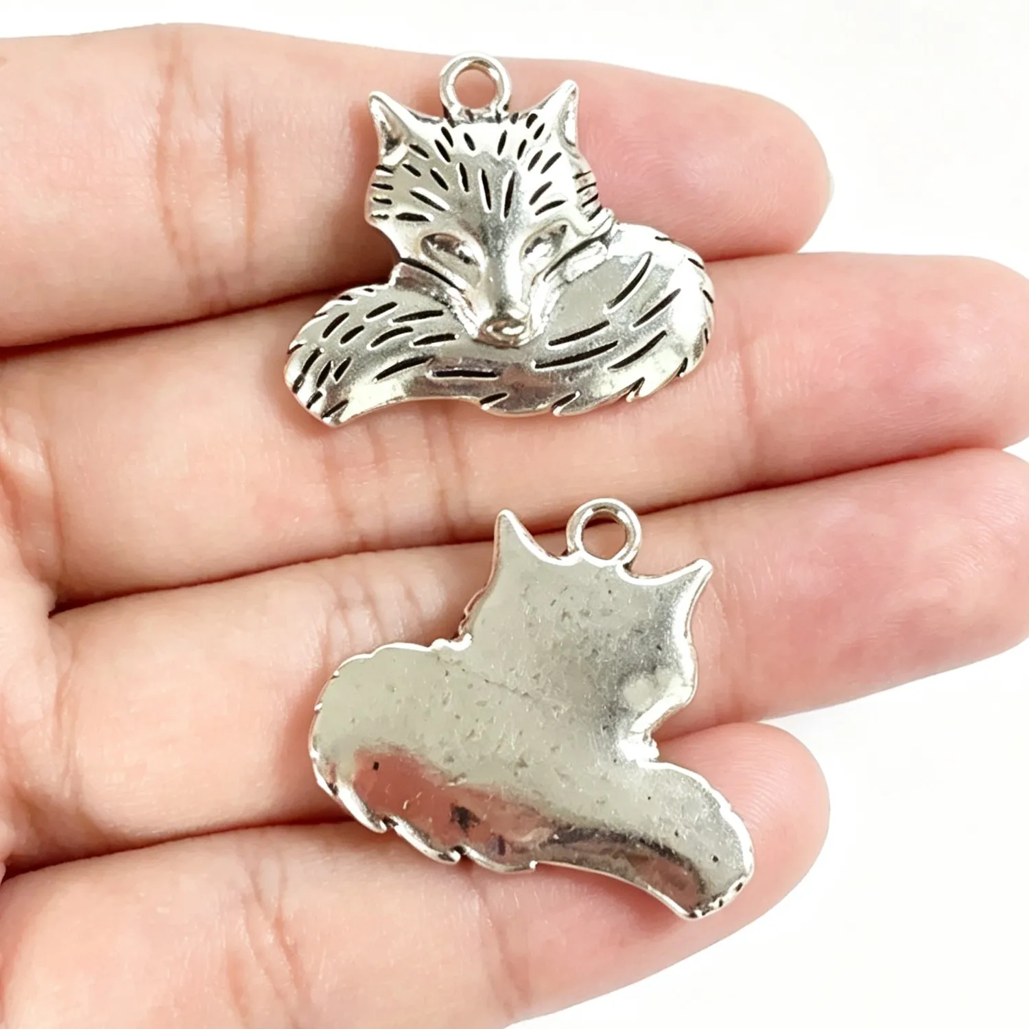 5Pcs 24×28mm Copper Alloy Charm Wolf Tail Fox Pendant Charms, DIY Jewelry Making EF4406