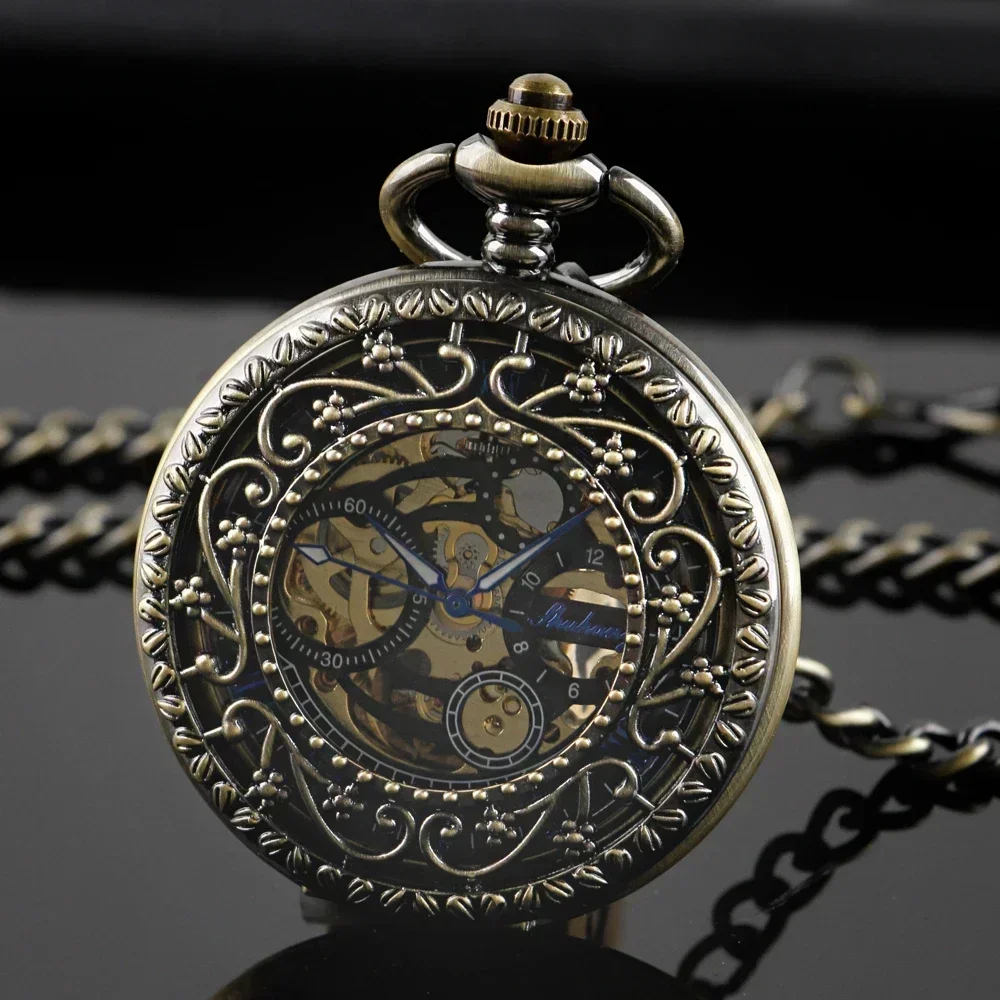 Elegant Retro Bronze Pocket Watch Hollow Flowers Design Roman Numerals Dial Manual Mechanical Pocket Clock Anniversary Gift