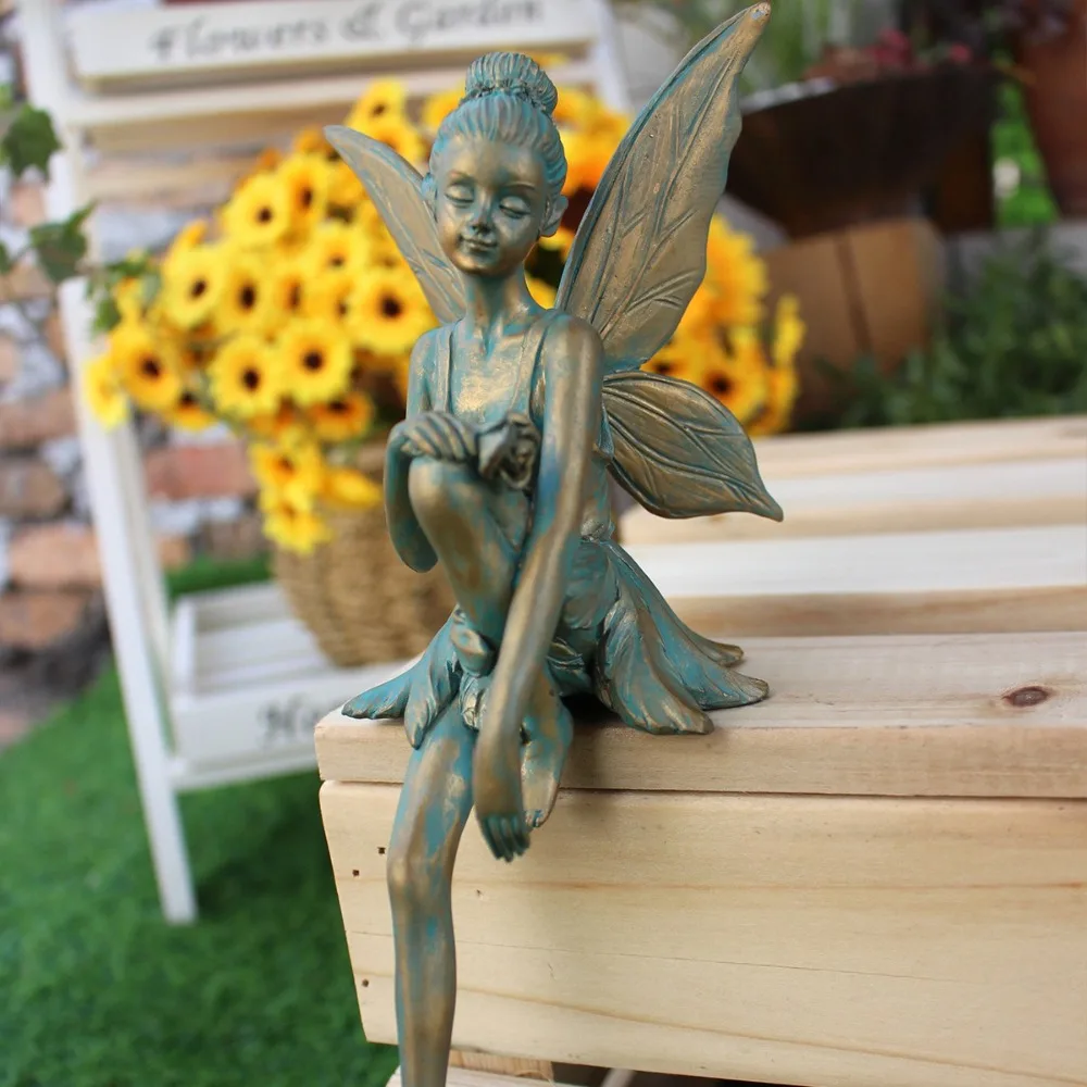 

Durable Retro Sitting Flower Fairy Figurine Resin Crafts Funny Angel Wings Statue Handmade Fairy Sculpture Home Office Decor