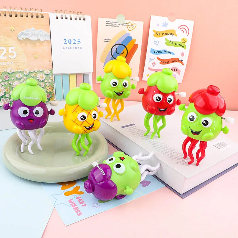 

Заводной волшебный поворот, танцующие фрукты, клубника, игрушки, забавные заводной ходячий баклажан, ананас, детская игрушка-мультфильм для снятия стресса