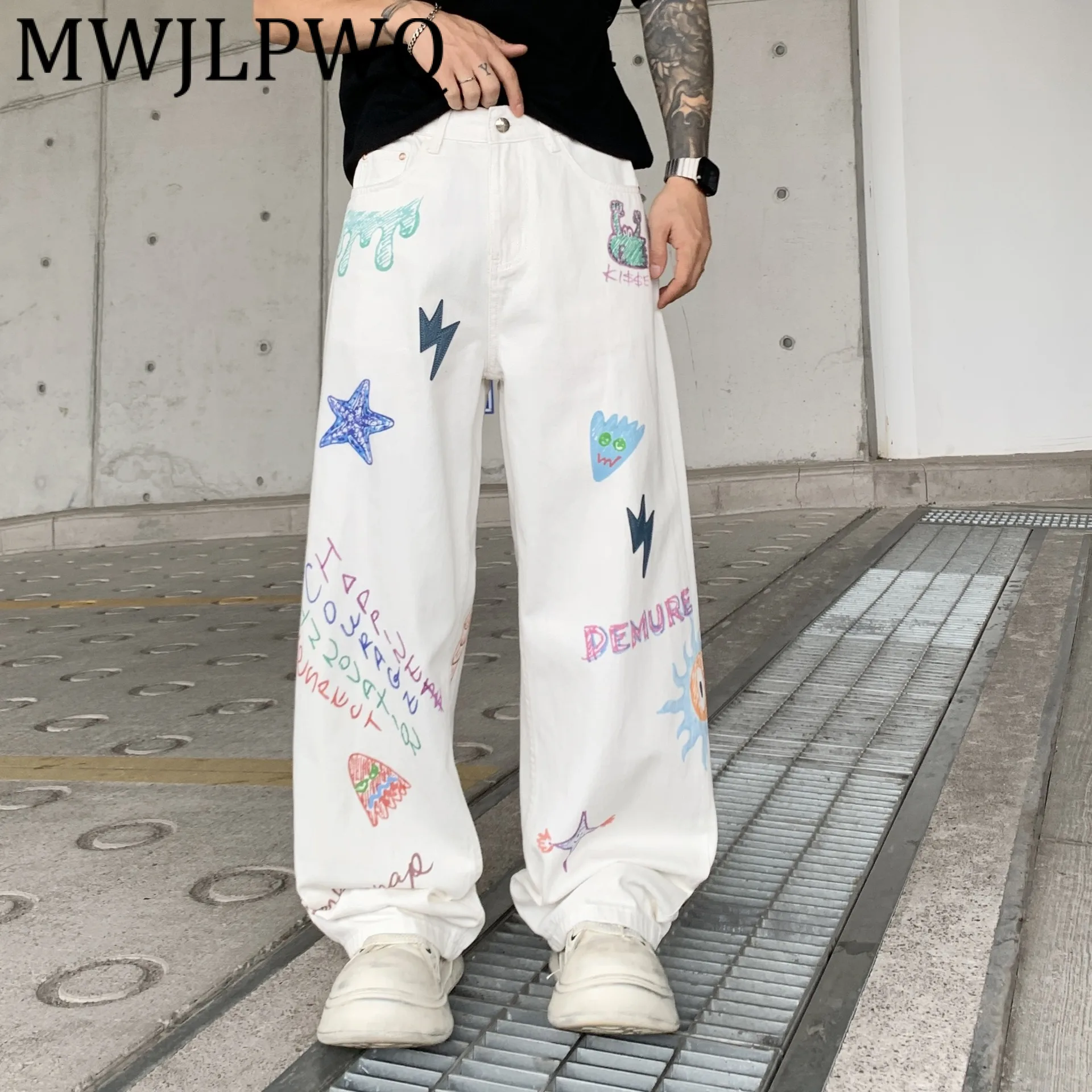 

MWJLPWQ Новые мужские джинсы с вышивкой граффити, осенние белые модные свободные прямые повседневные широкие брюки в уличном стиле 12157