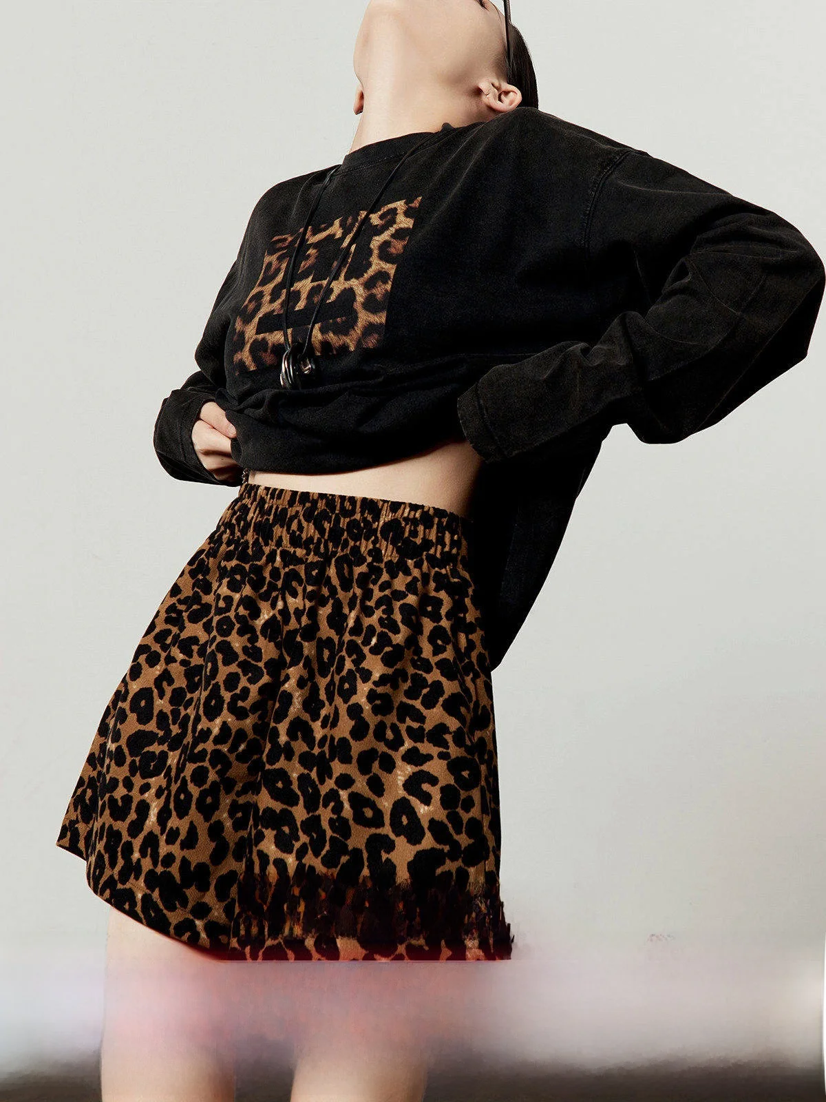 

Loose Fit Long Sve Bla T-irt for Women Leopard Print Casual Sle Comfortable Cotton Autumn New Arrival