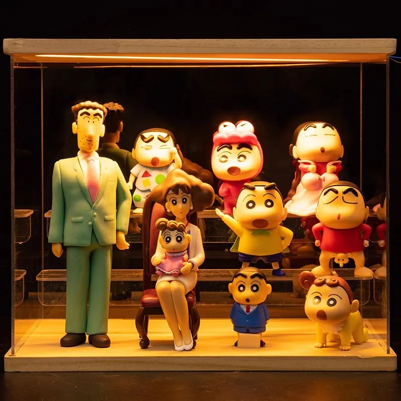 Kredka Shin-Chan portret rodzinny Anime rysunek lalka wysokiej jakości dziewczyna-serce animacja na pulpicie model peryferyjny prezent urodzinowy