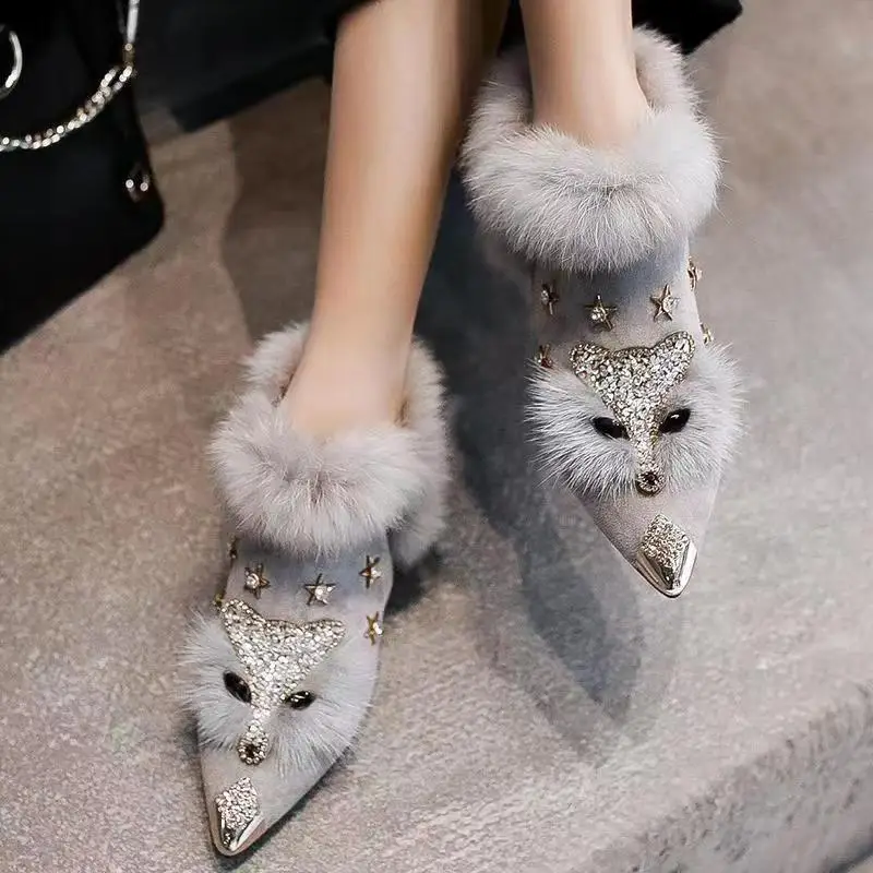 

Women's rabbit fur snow boots autumn and winter fashion women's metal pointed shoes women's suede ankle boots