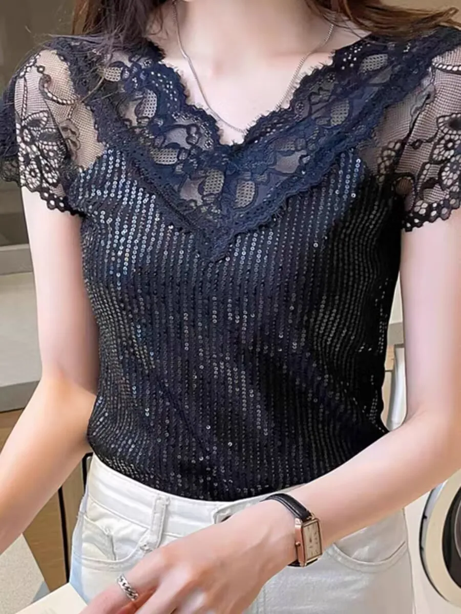 2024 New Arrival Splicing All-match Female Lace Shinny Silk T-shirt Summer Woman M-3XL Short Sleeve V-neck Eye-catching