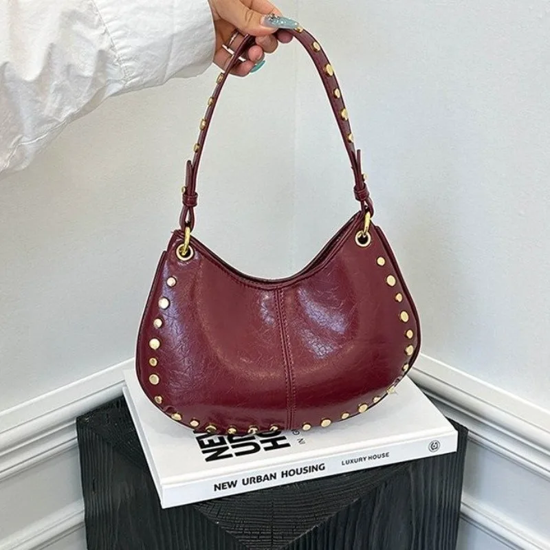 

Trendy Fashionable Diaper Bag Vintage Style Leather Letter Logo Crossbody Purse For Commuter Women