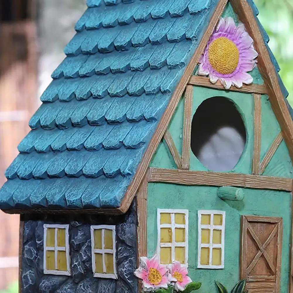 Fence Mounted Birdhouse Outdoor Hanging Bird House Decorative Hummingbird Ornament Waterproof Resin Mini Birdhouse for Patio