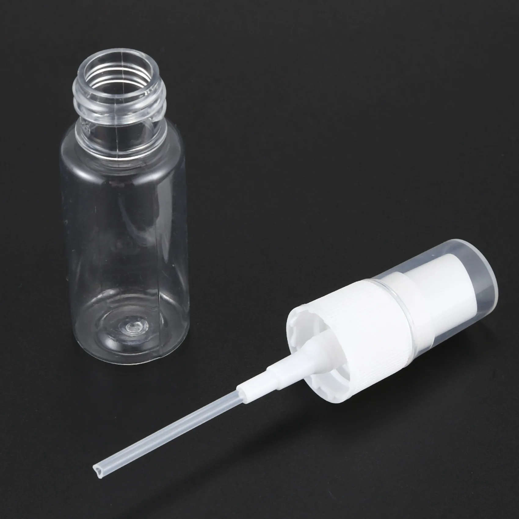 B46B-150X Empty Clear Plastic Fine Mist Spray Bottles With Microfiber Cleaning Cloth, 20Ml Refillable Container