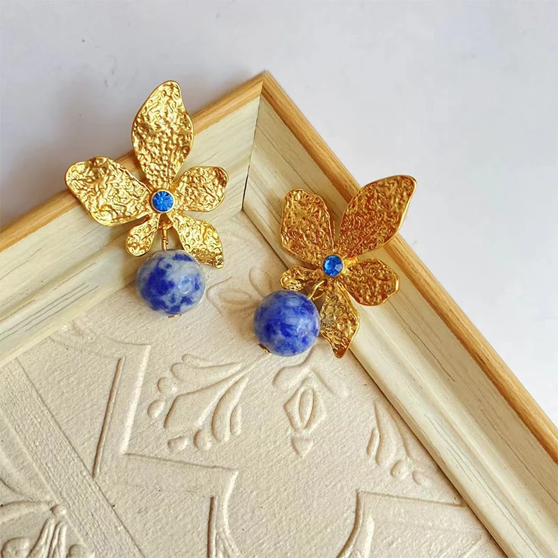 Vintage Court Style Lapis Lazuli Earrings Flowers Temperament Ladies jewelry Stud Earring Girl Party Accessories Gift