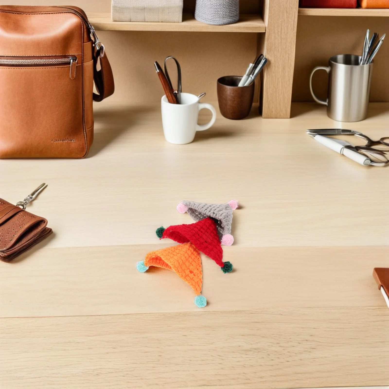 Mini chapeaux au Crochet en fil de laine douce, 12 pièces, forme triangulaire Adorable pour l'artisanat de bricolage, activités Parent-enfant, décor de salle Festive