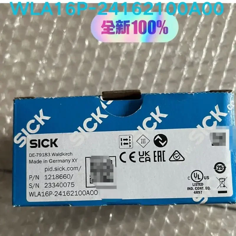 

Brand-new SICK WLA16P-24162100A00, photoelectric sensor