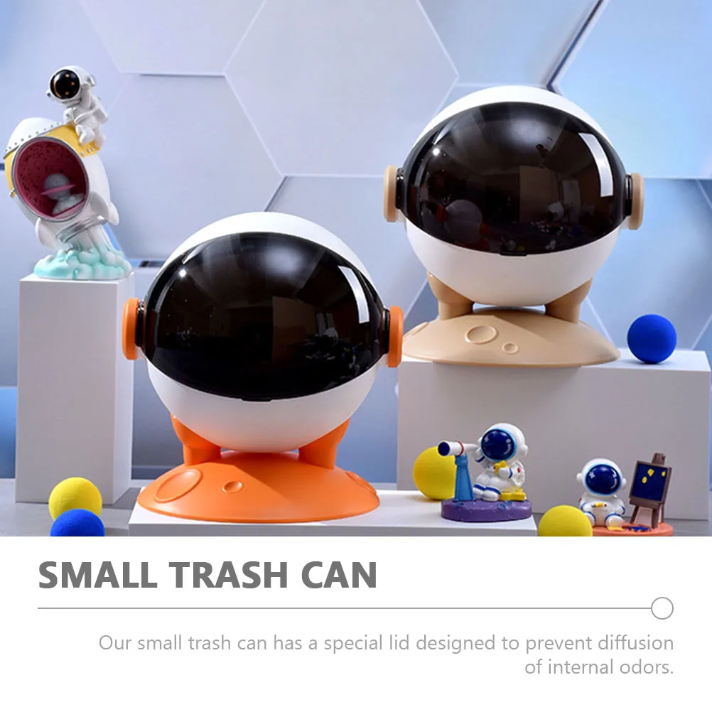 

Creative Cute Uselovely Light Weight Easy Carry Portable \Ncute Astronaut Design Desktop Trash Can Mini Garbage Small Plastic