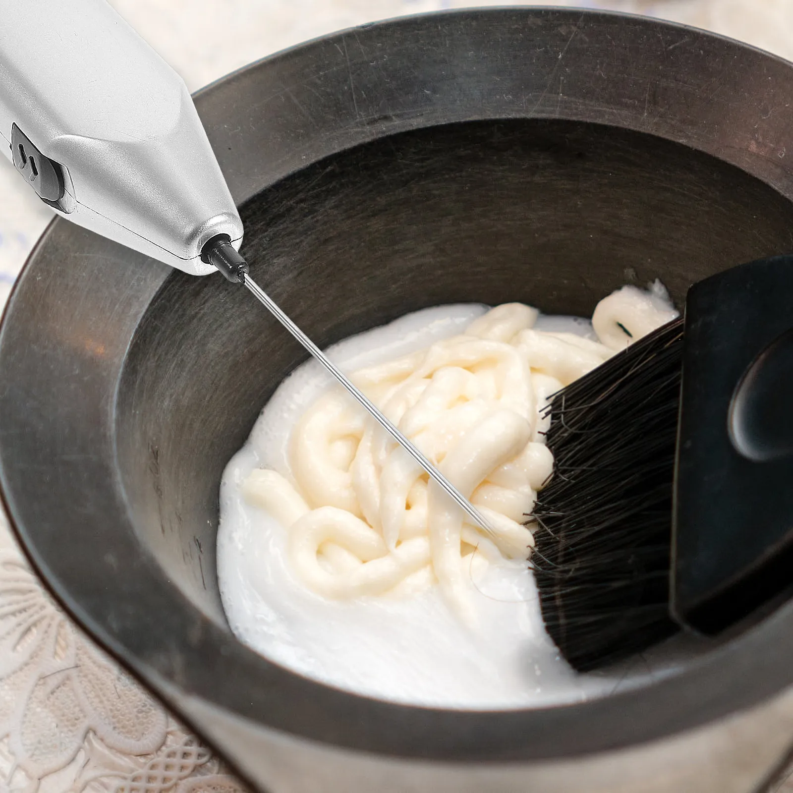 

1Pcs Hair Color Cream Stirrer Stainless Steel PP Material Non-Slip Grip Efficient Mixing Tool for Fast Color Blending