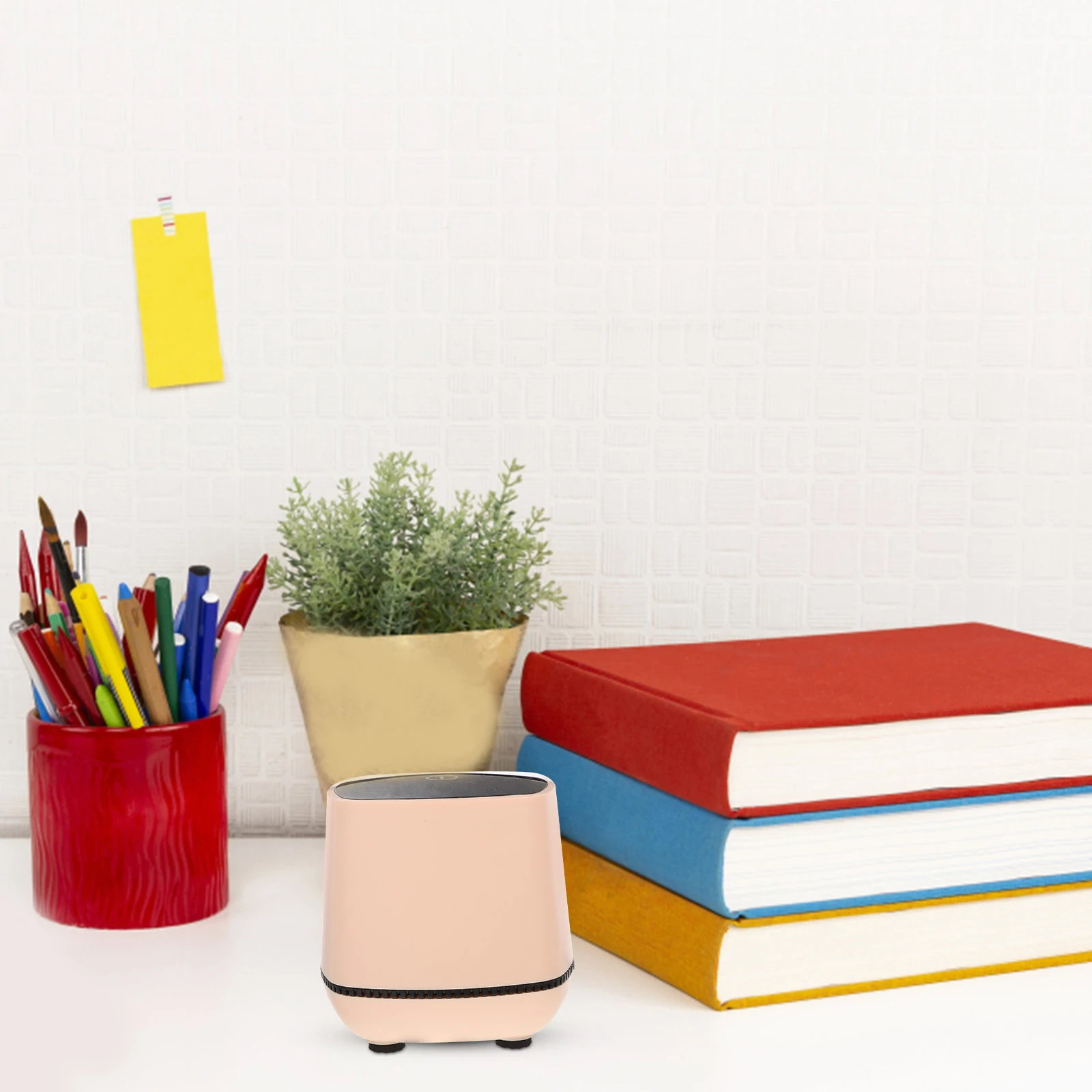 

Portable Mini Speaker USB Powered Desktop Bass Sound Music Player Wired Small Speaker (Golden) Compact Design for Home Office