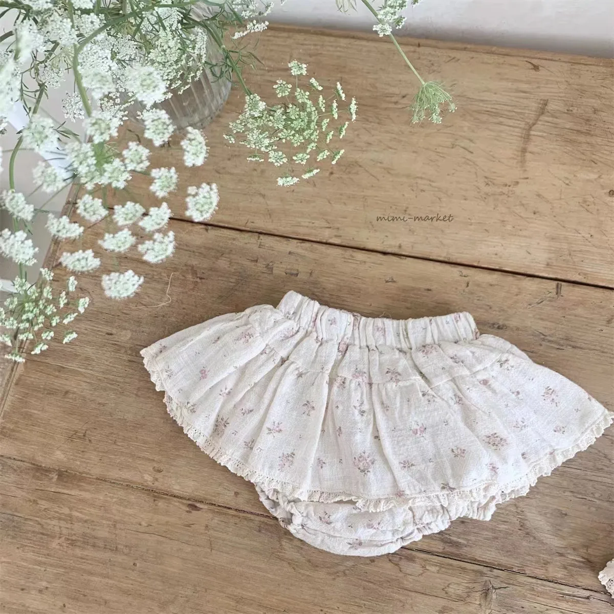 K23099 Girls Floral Short Pants Triangle Baby Bodysuit Skirt Casual Infant Clothing Toddler Girls Outfit view 2