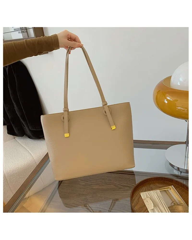 High Quality Large Capacity Simple PU Shoulder Bags Zipper Versatile Sense of Luxury Bags for Women 2024 Casual Fashion New Tote