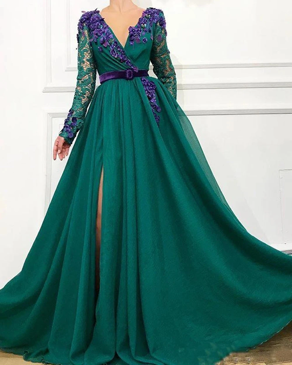 2023 Women\'s Evening Dresses Arab Dubai Long Sleeve Sexy Deep V-Neck Lace Princess Prom Gowns Beaded Celebrity Party Vestidos De