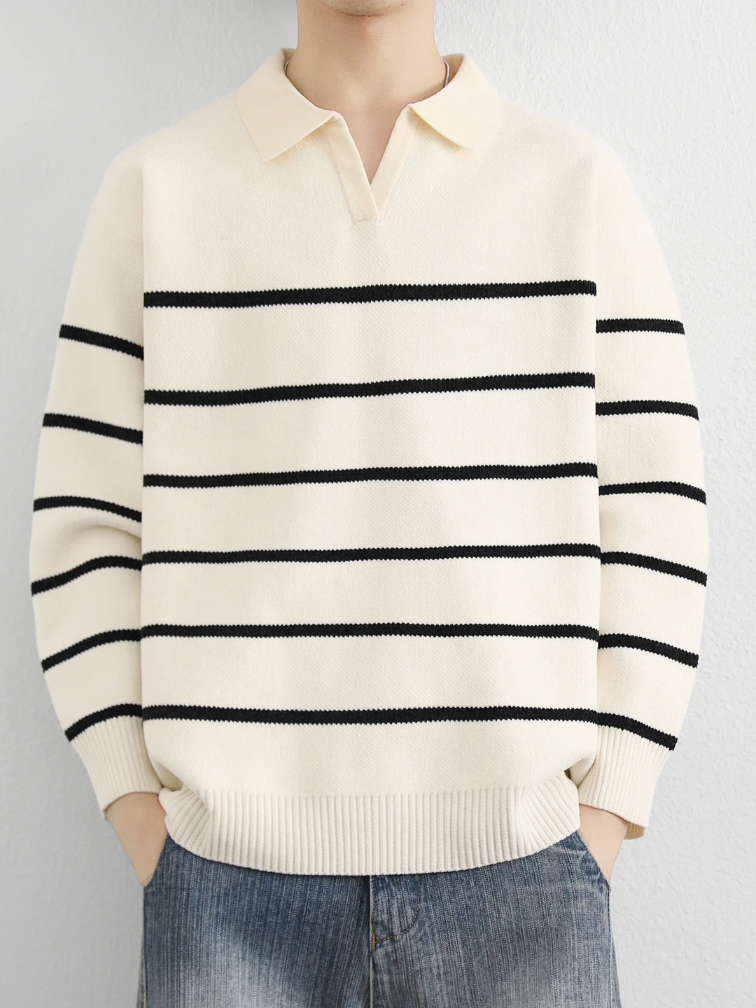 

Trendy Stripe Knitted Sweater Loose Fit Simple Bla White Autumn Winter New Arrival Men's Casual Faion Home School Daily