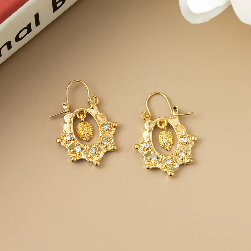 Gold Color Moroccan Luxury Golden Drop Earrings For Women Fashion Hedgehog Shape Banquet Jewelry French Hook Dangle Earring Drop