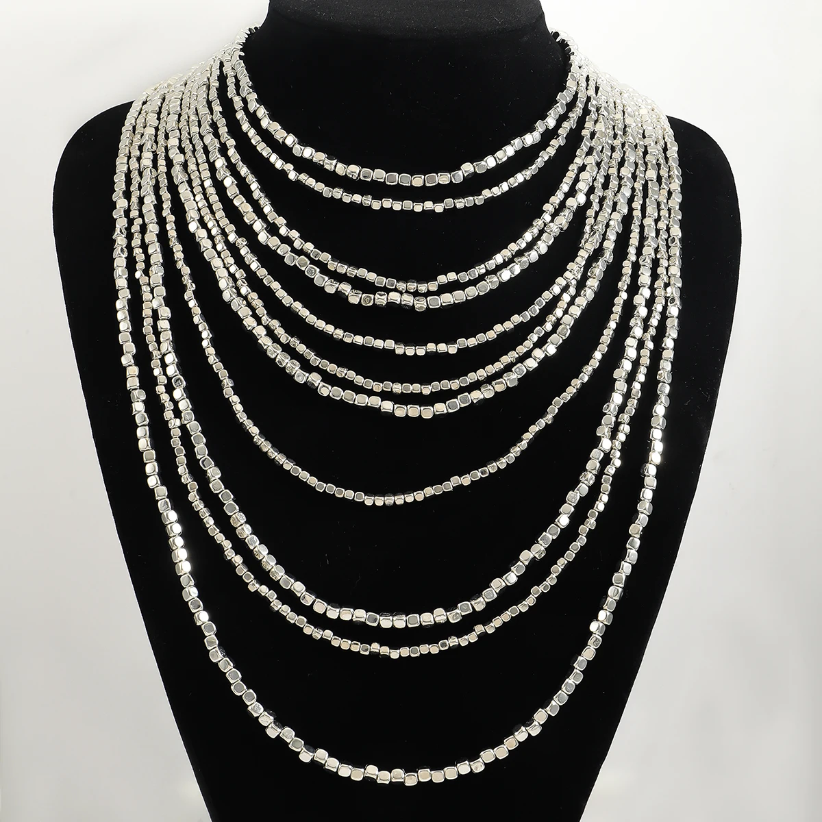 

ZAA Multi-strand Beaded Necklace Elegant Waterfall Necklaces for Women Vintage Textured Party Accessory Vacation Gifts
