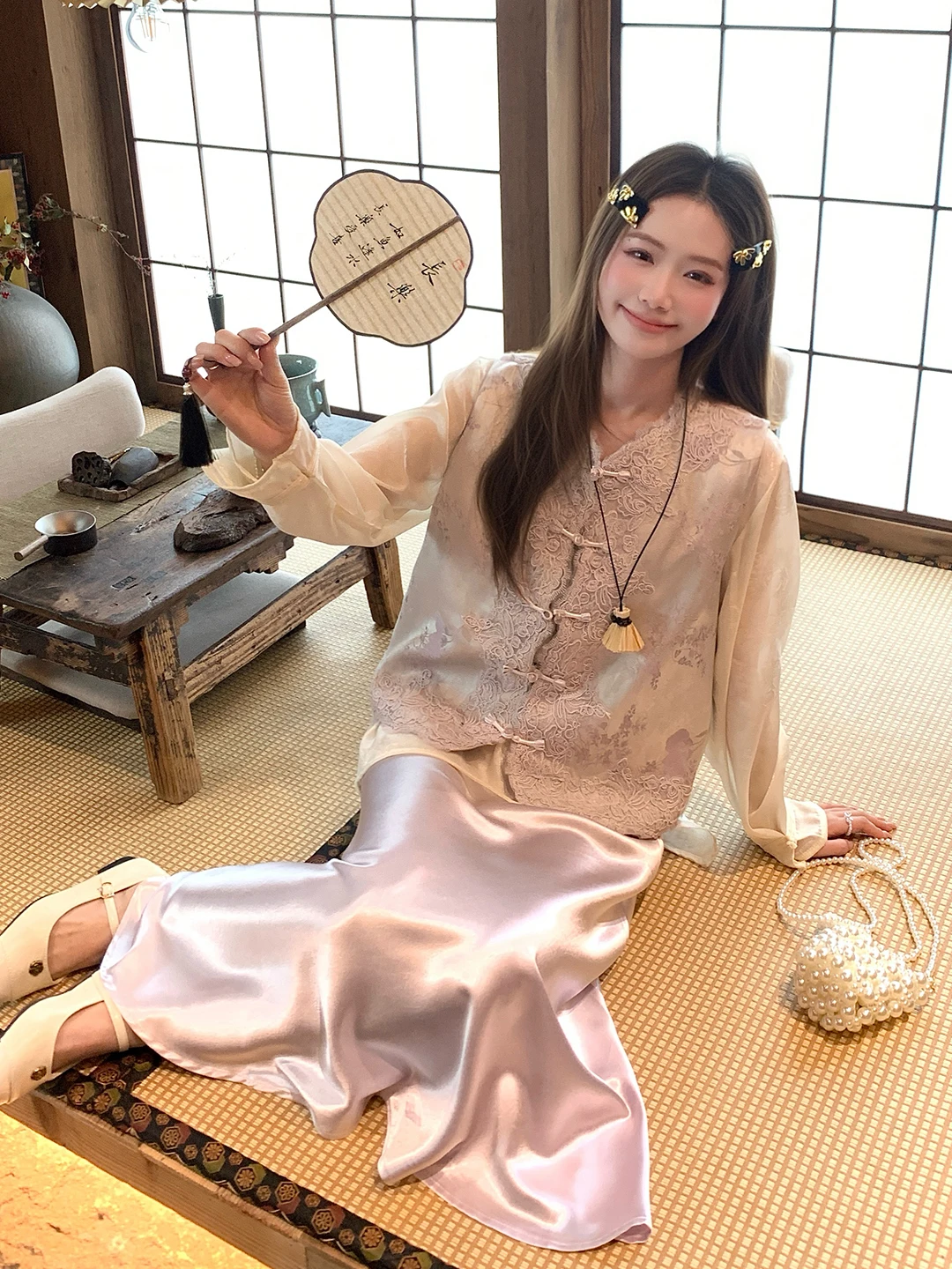 

New Chinese Style Pink Heavy Embroidery Lace Vest Set Women's Spring Autumn Satin Half Skirt Three Piece Set Fashionable Ense...