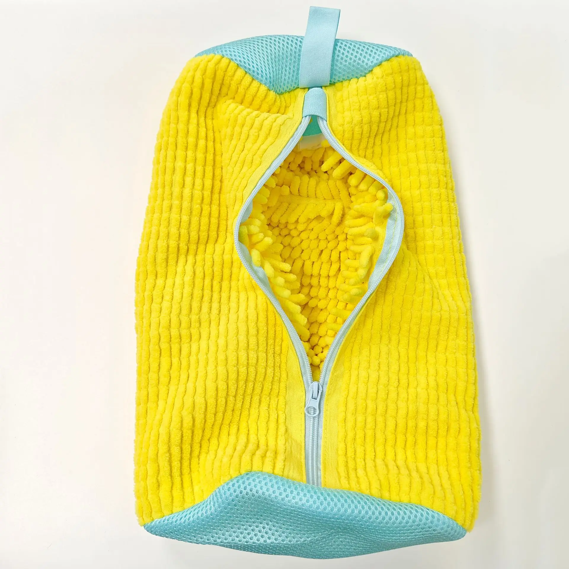 أكياس الغسيل حقيبة غسالة الأحذية - مع حقيبة غسيل بسحاب مع زغب غني بالداخل، مثالية للأحذية الرياضية مع فرشاة للأحذية