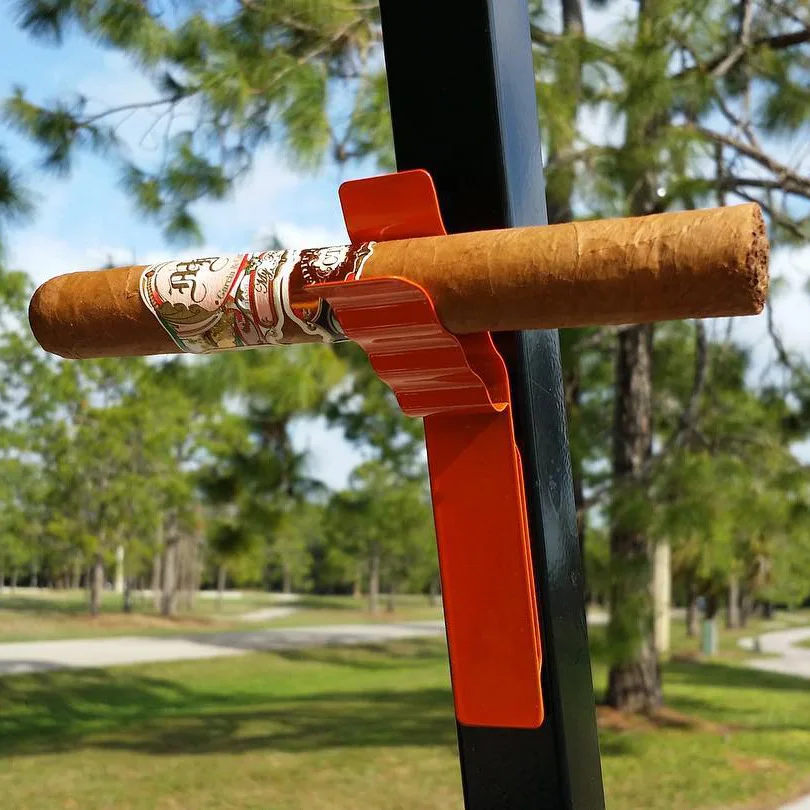Cigar Clips Stands Cigar Holder Strong Magnetic Cigar Clip for Golf Cart Boating Any Surface Cigar Accessories for Men