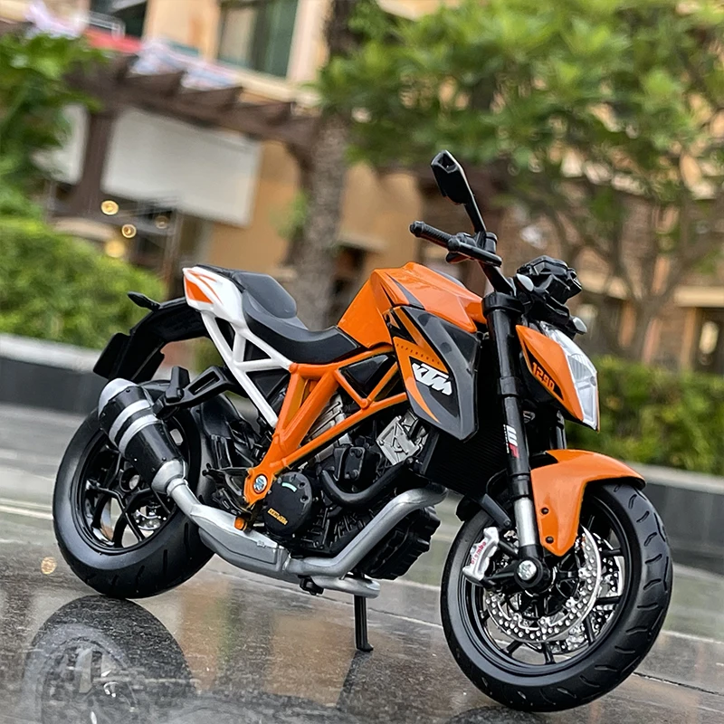 Maisto 1:12 KTM 1290 Super Duke R Alloy Motorcycle Model Simulation Diecast Metal Toy Motorcycle Model Collection Children Gift