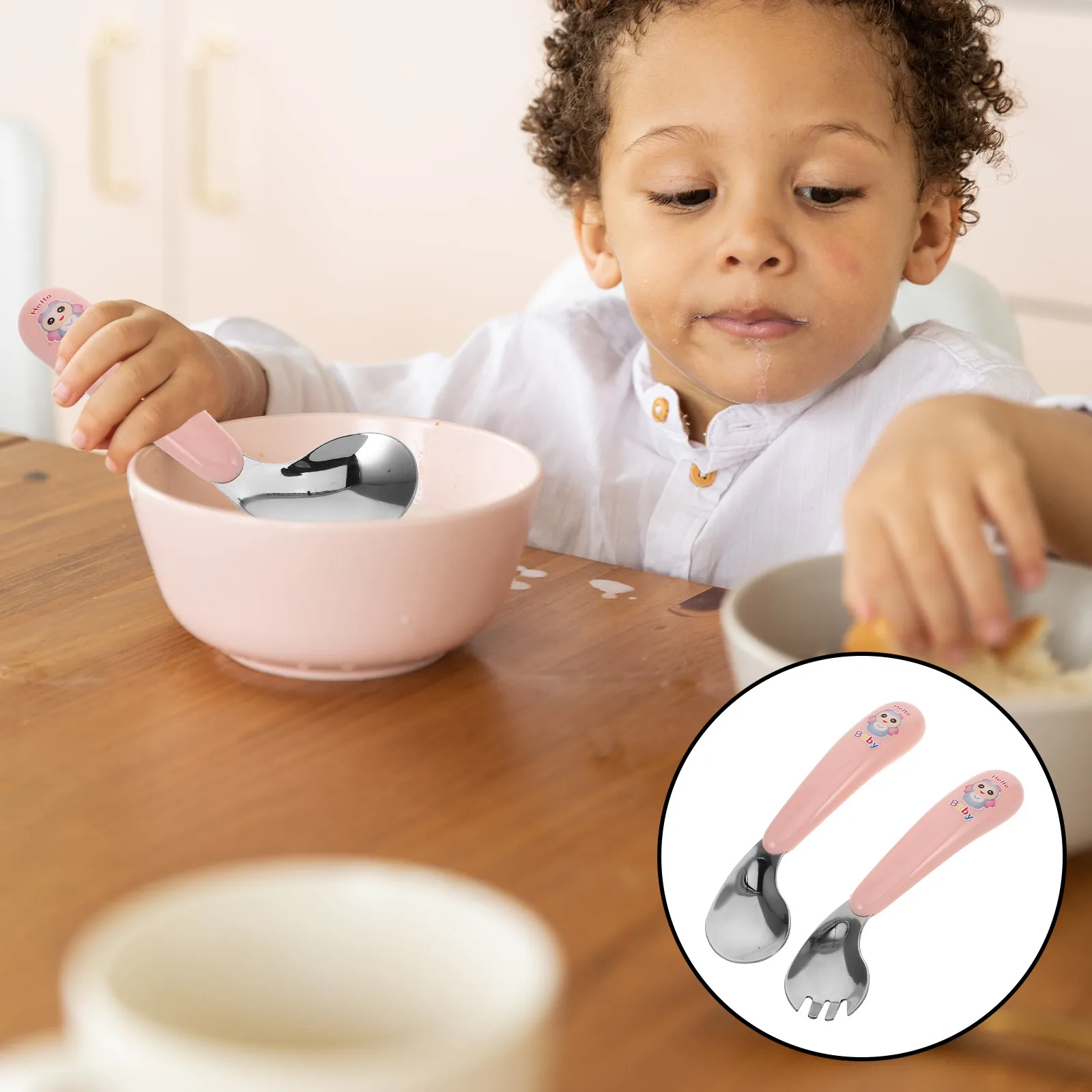 

Набор из 2-х изогнутых ложек и вилок для малышей, креативный дизайн, детские столовые приборы, незаменимые для кормления и путешествий, безопасные для посудомоечной машины