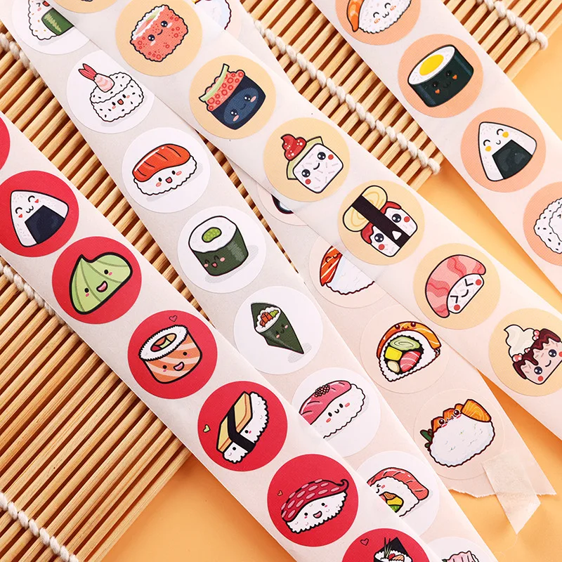 Desenhos animados Sushi Pattern Stickers, Circular, Adequado para Aniversário, Feriado, Decoração de Casamento, Cozido, Sobremesa, Lancheira, Etiqueta Adesiva, 500Pcs