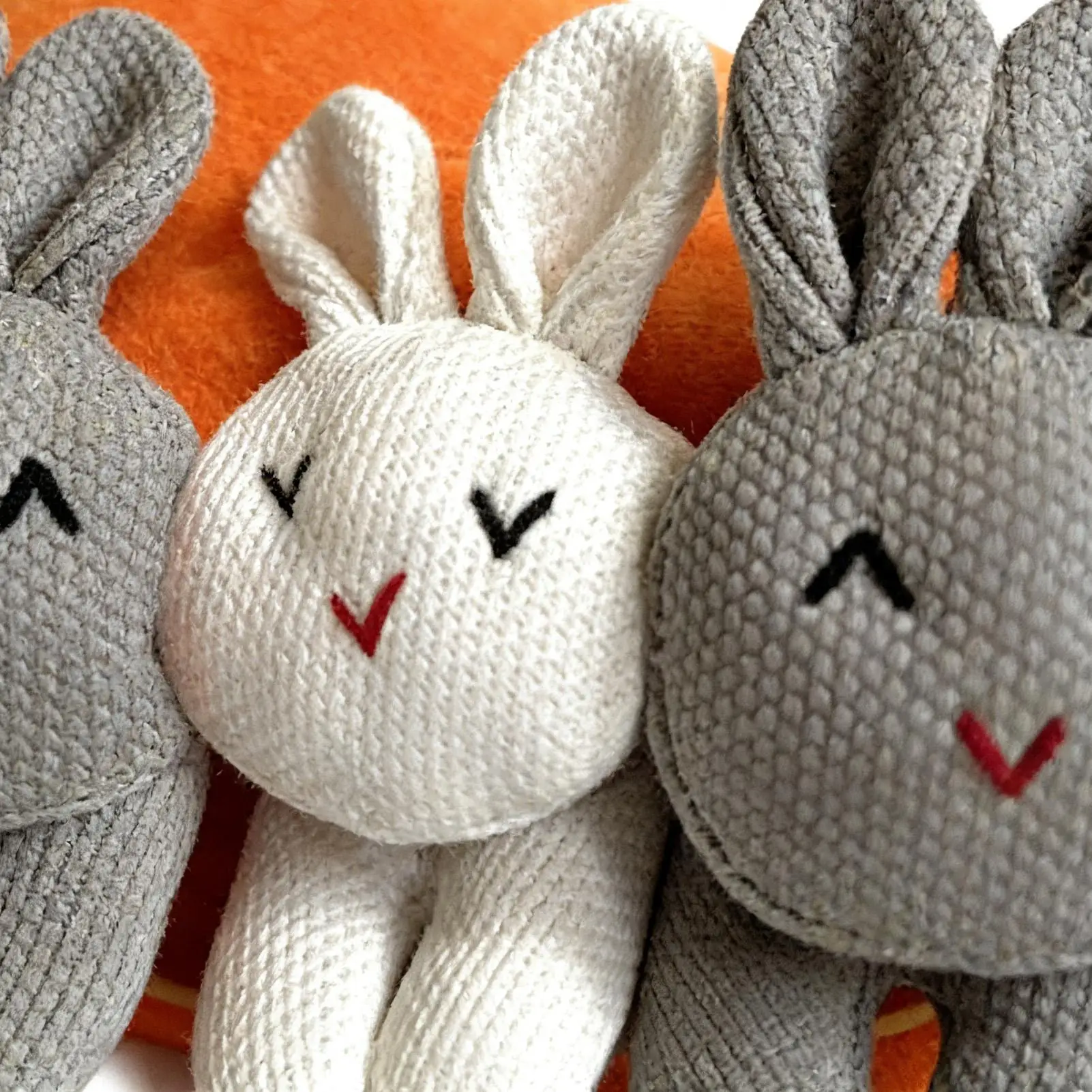 

Плюшевая сумка-игрушка в виде кролика с морковкой на молнии, очаровательный плюшевый зайчик для женщин, девочек, мужчин, подростков, на день рождения, Пасху, для денег и наличности