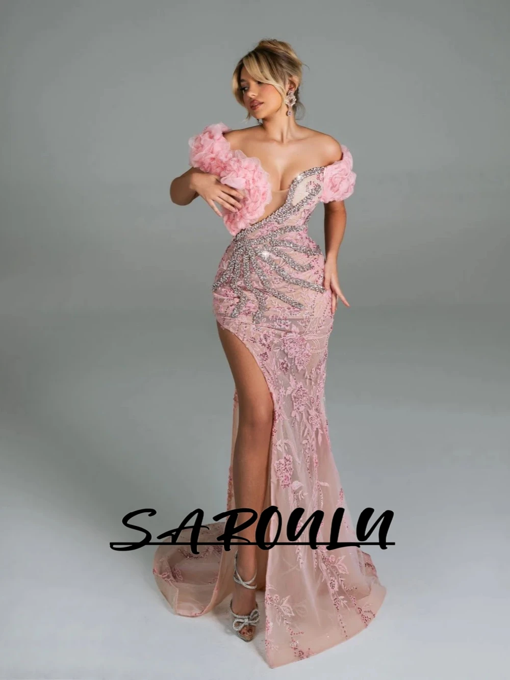 

Pink Fashionable Floral Evening Dress Sparkling Stones Mermaid Prom Gown Ruffled Off Shoulder Customized Sexy Cocktail Wear