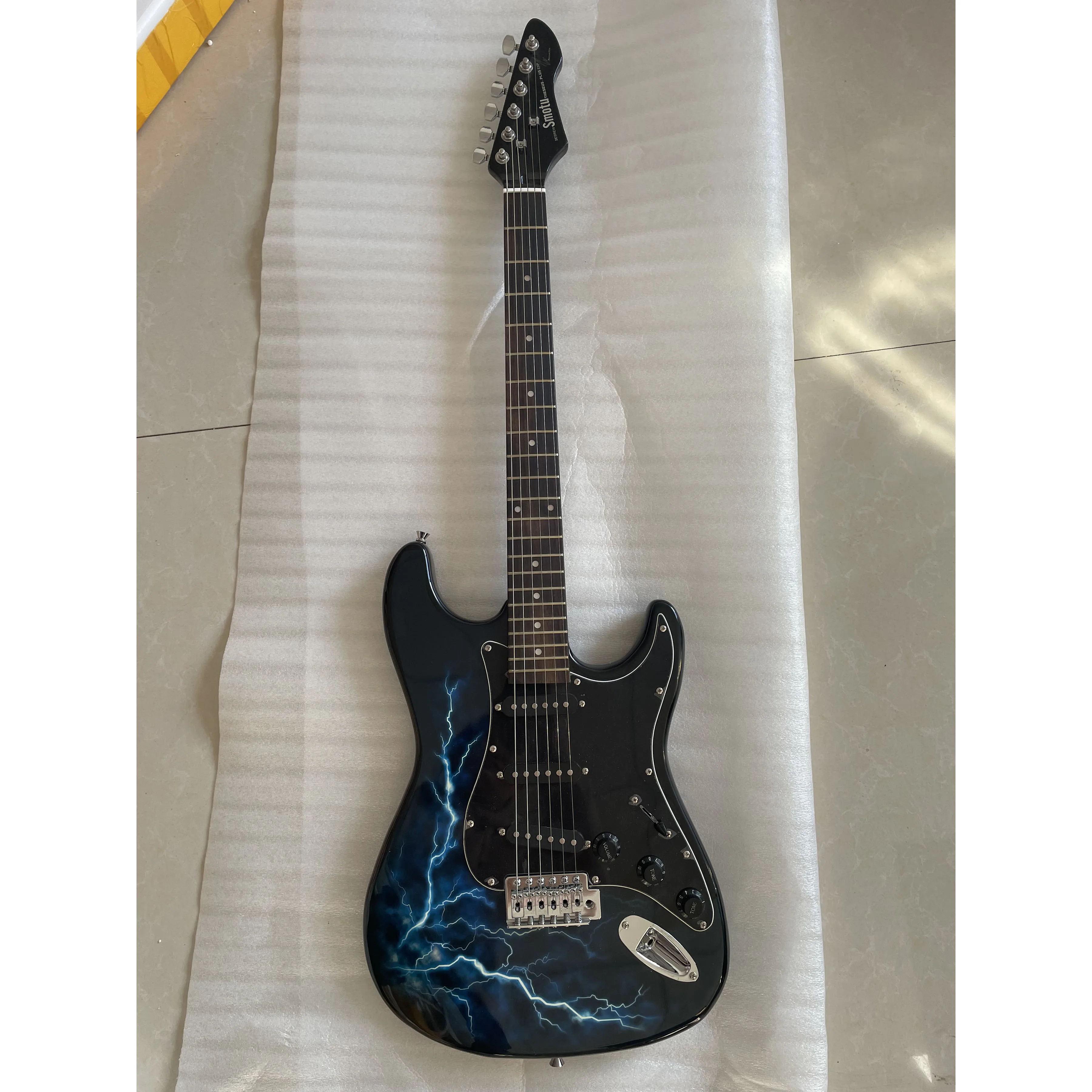 Blue Lightning Pattern Electric Guitar, Custom Style, Chrome Hardwares, 6 Strings,Only One, Send in 3 Day