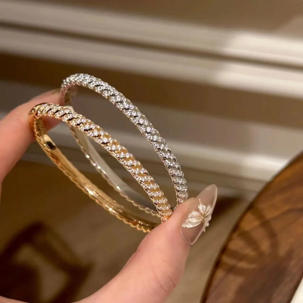 Top Qulity New 2025 Trend Classic Europe Hot Brand Jewelry For Women Oval Bangle Bead Wedding Open Gold Color Cuff Bracelet