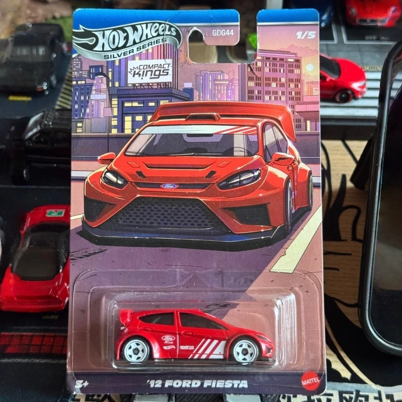 

Коллекционная модель автомобиля Hot Wheels Silver Series Compact Kings Set Fiesta Civic Subaru Miata Sentra, масштаб 1/64, литая под давлением, для демонстрации