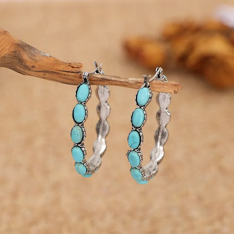 Retro Western Sle Turquoise Earrings Unique Ethnic U-aped een Turquoise Hoop Earrings Faionable Jewelry Accories