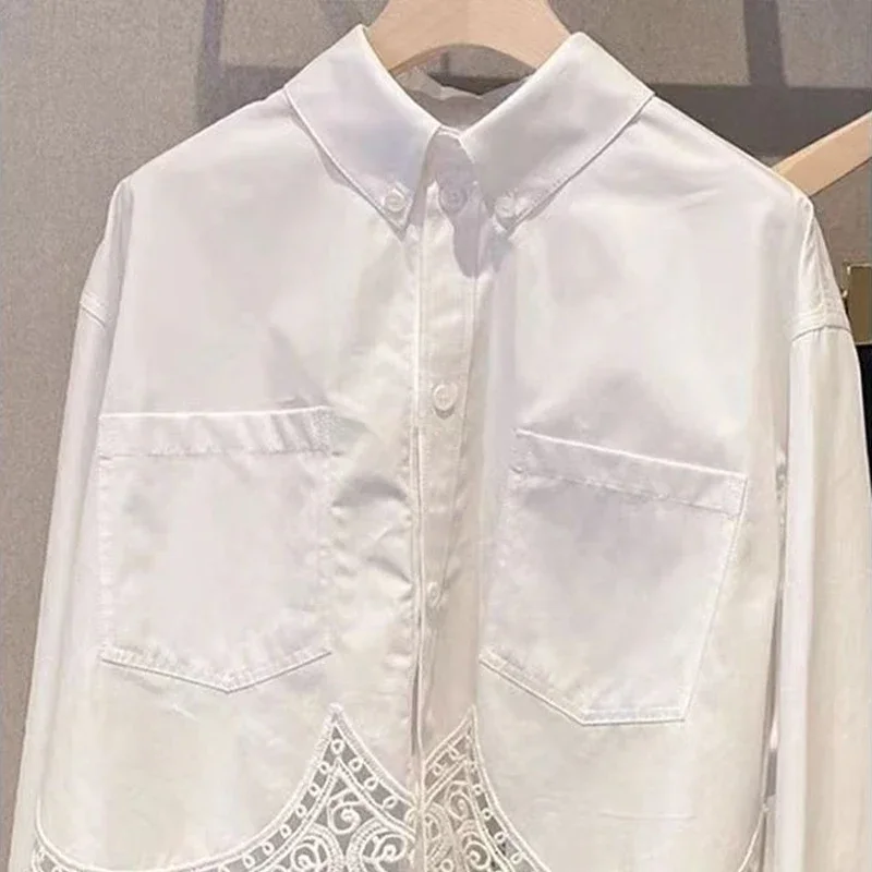 Women Temperament Lace Patchwork Long Sleeves White Shirt Spring Autumn French Style Chic Casual Loose Top Elegant Button Blouse