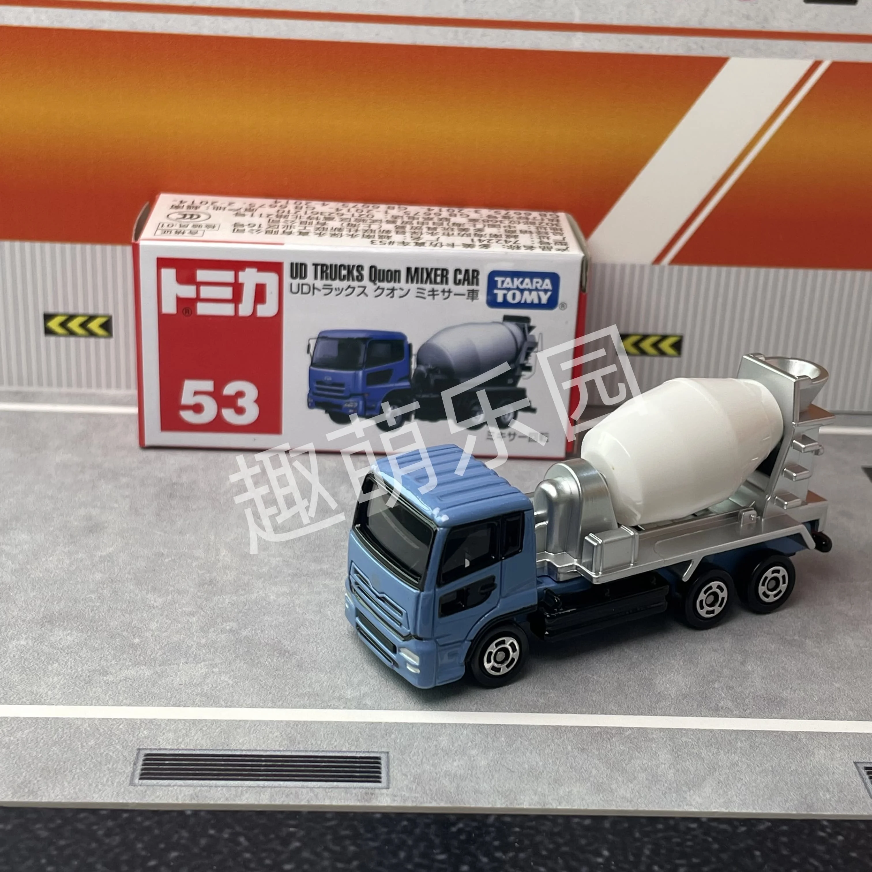 

TAKARA TOMY Tomica NO.53 1X Nissan Diesel Quon Цементный миксер Автомобили из сплава Игрушки Автомобиль Литая под давлением металлическая модель для детей