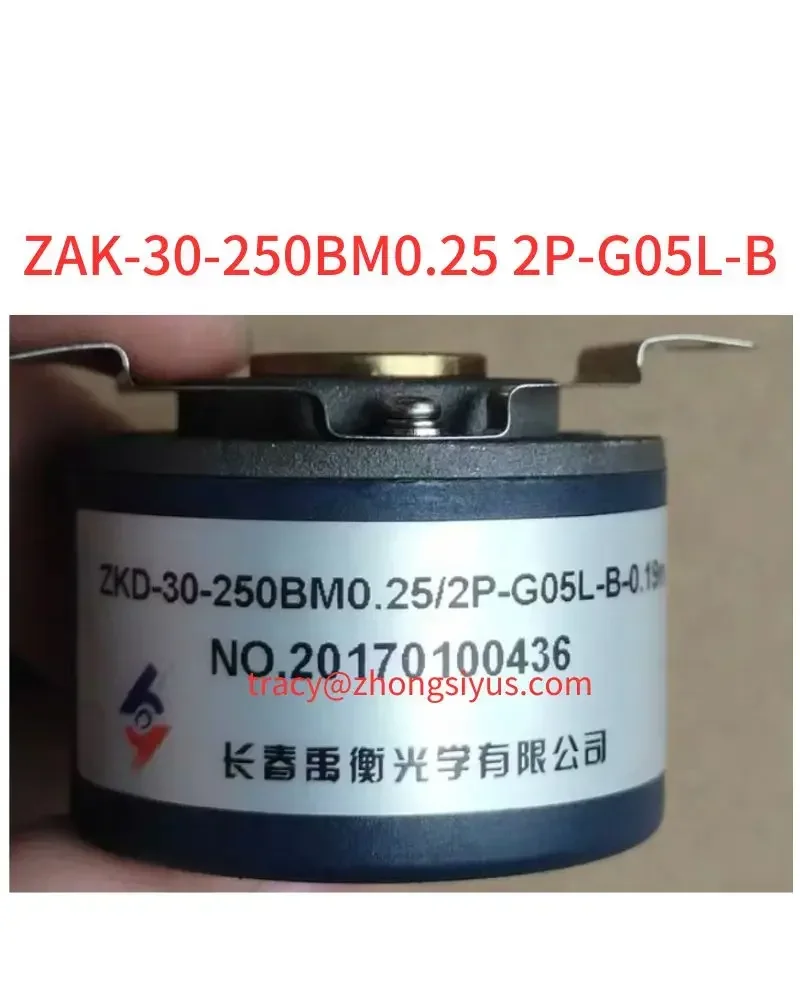 

Used ZAK-30-250BM0.25 2P-G05L-B encoder tested ok Functions properly