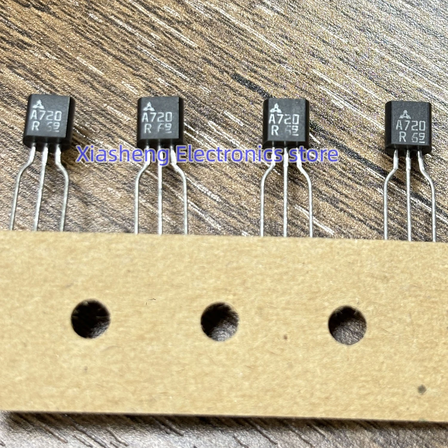

New Original 20Pcs 2SA720 A720 TO-92 Transistor In Stock Good Quality
