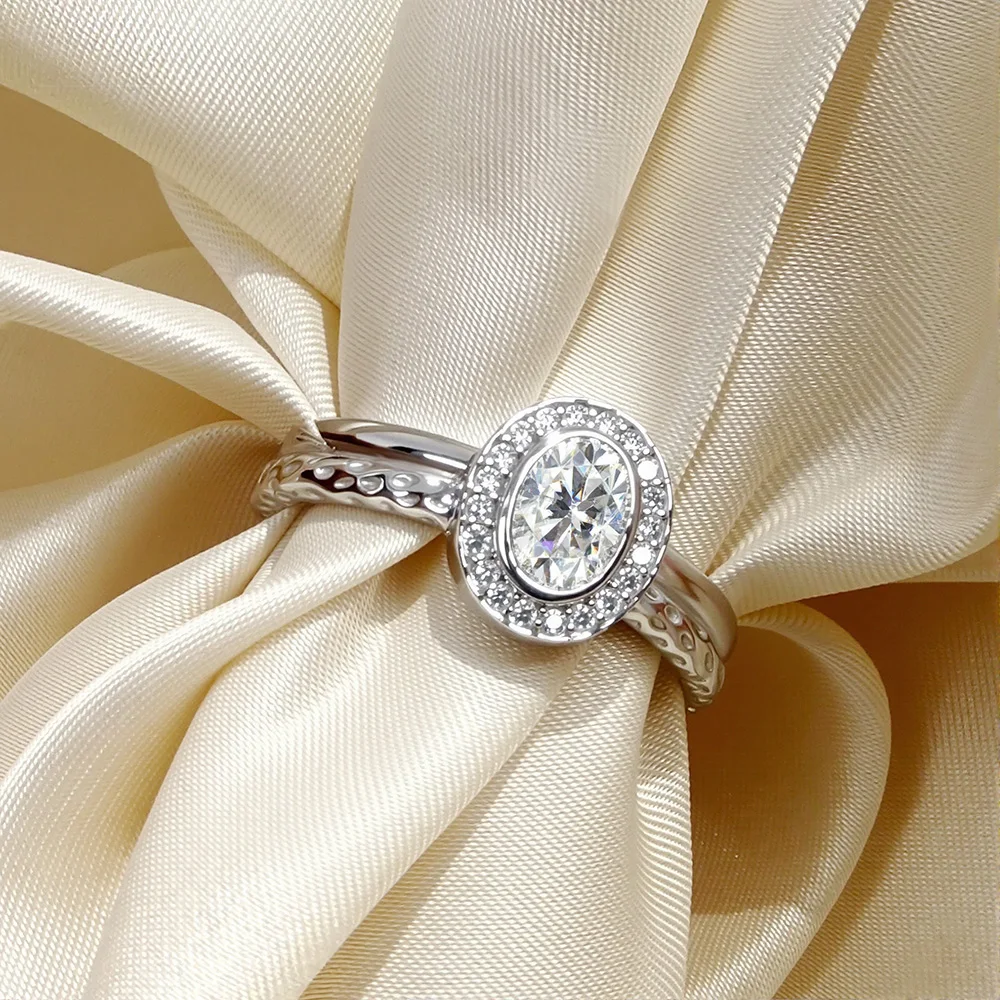 

D VVS1 Full Moissanite Engagement Ring 925 Sterling Silver Halo Oval Cut 0.5CT Bridal Wedding Rings Fine Jewelry Gifts With GRA