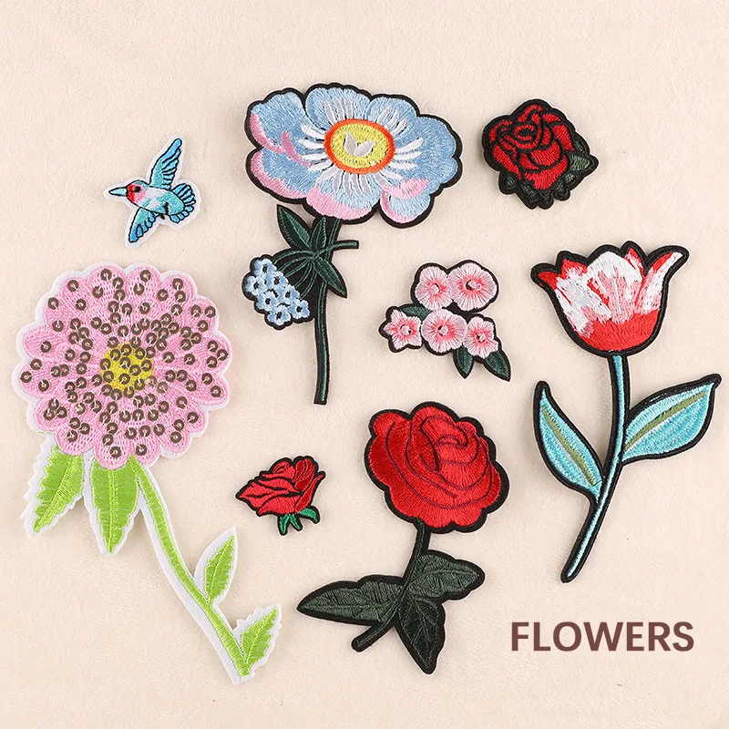 1pcs Mix Flowers Patches for Clothing Iron on Embroidered Sew Applique Cute Patch Fabric Badge Garment DIY Apparel Accessories